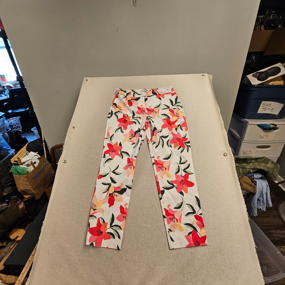 Liz Claiborne Emma Slim Leg Ankle Pants Floral Mid-Rise White Red Pink Size 6